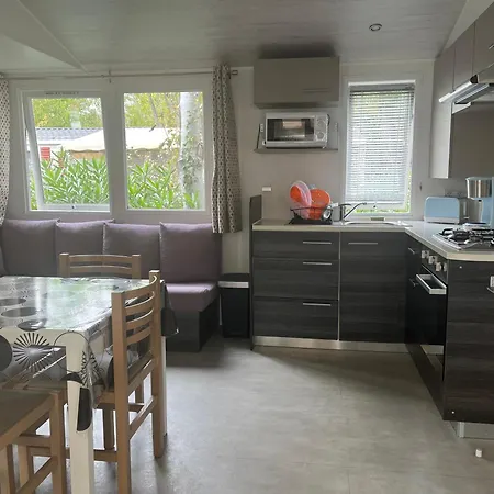 Mobilhome 8personnes Camping Vias